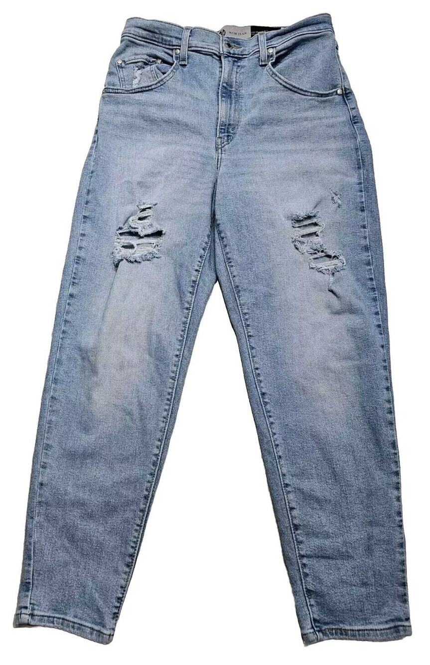 Levi’s Silver Tab Mom Jeans Sz 31 High Waist Tapered 90’s Old School Distressed